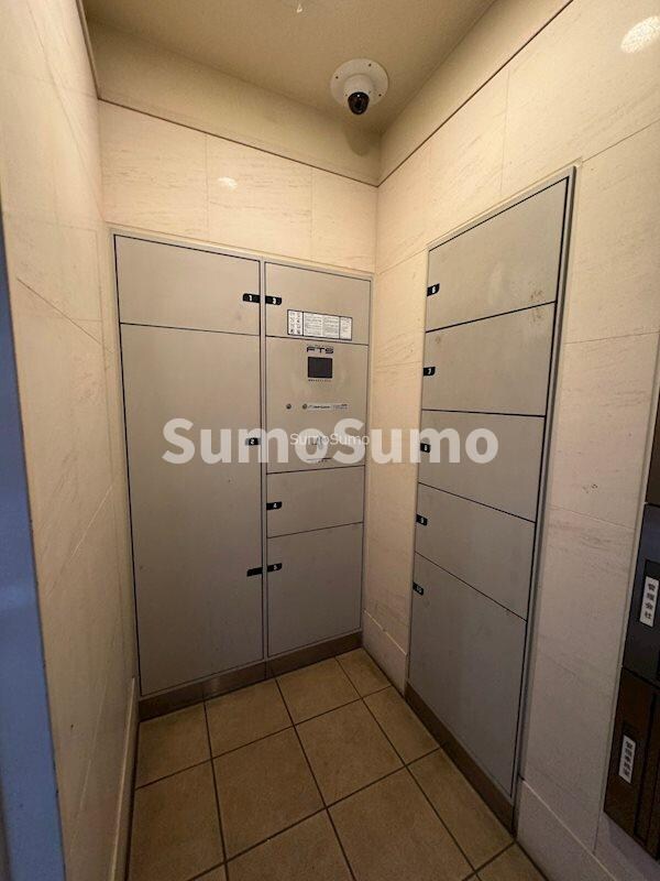 物件外観写真6　(外観もきれいです)