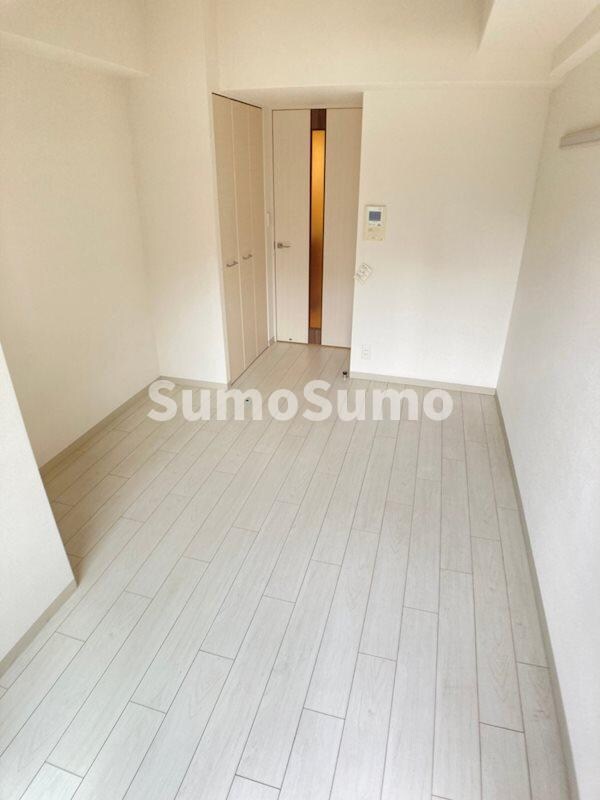 物件内観写真10　(落ち着いて過ごせるお部屋なので、寝室にいかがでしょうか)