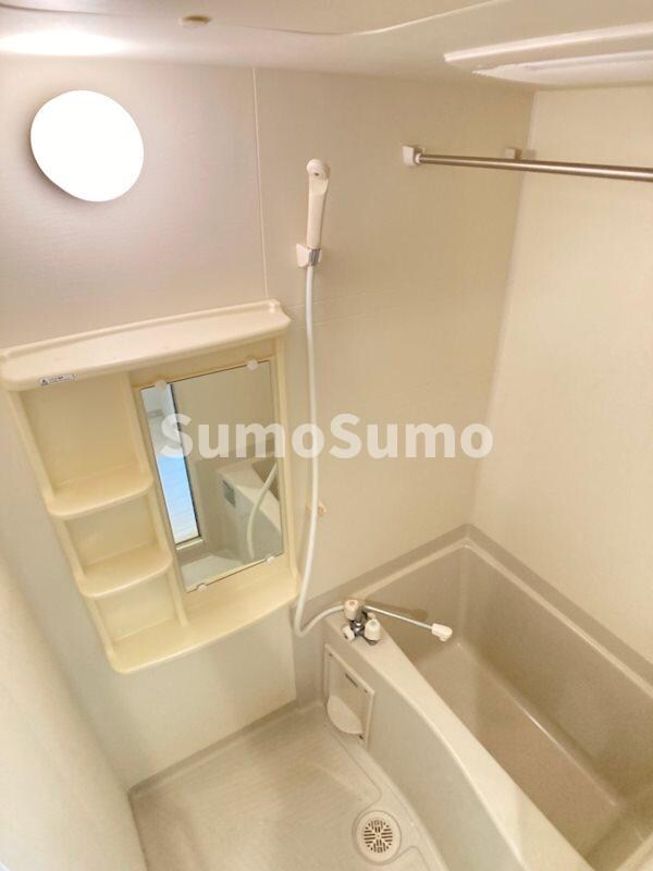 物件内観写真11　(お風呂です)