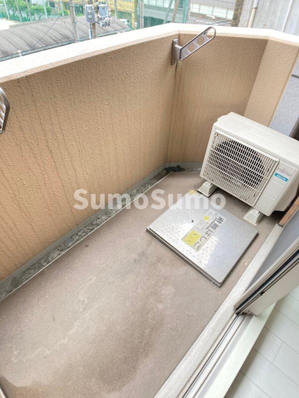 物件内観写真12　(バルコニーがあります)