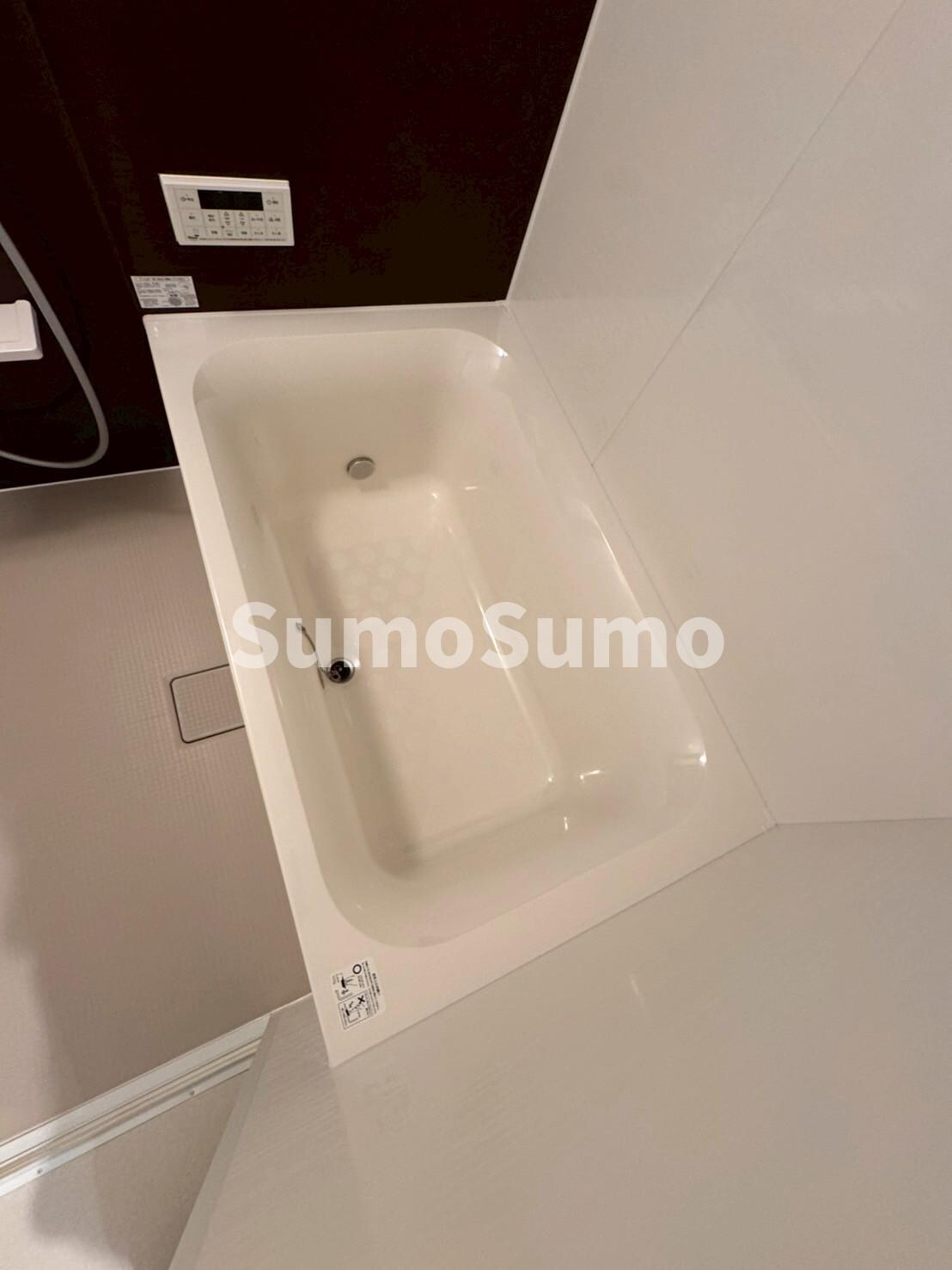 物件内観写真5　(ゆったり過ごせるお風呂です)