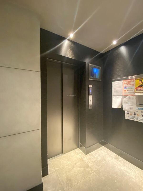 物件内観写真20　(落ち着いたロビーです)