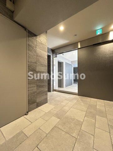 物件外観写真3　(毎日通るエントランスはこのようになっています)