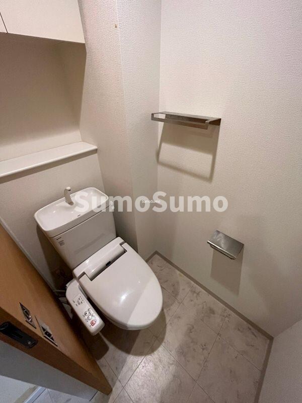 トイレ(ゆったりとした空間のトイレです)