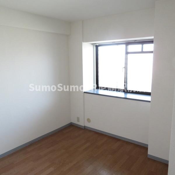 物件内観写真3　(おしゃれなリビングです)