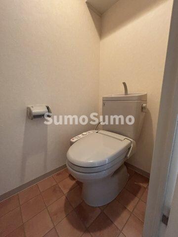 物件内観写真10　(シンプルで使いやすいトイレです)