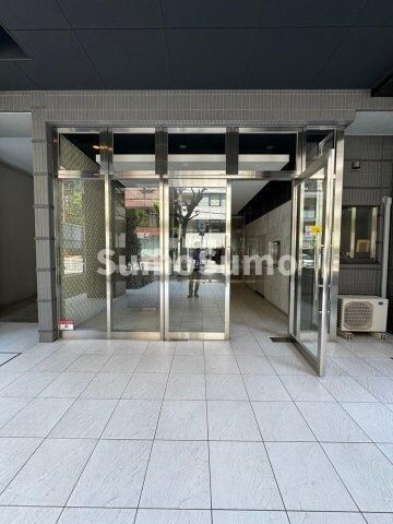 物件外観写真4　(外観は落ち着いています)