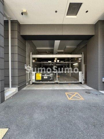 物件外観写真5　(駐車場完備です)