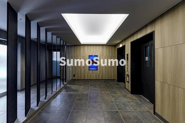 物件外観写真3　(建物の内部です)