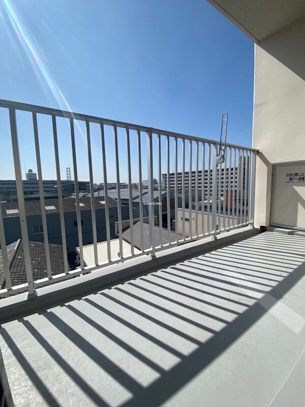 物件内観写真9　(バルコニー付きです)