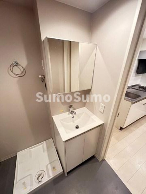 独立洗面台(使いやすい独立洗面台です)