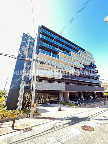 物件外観写真1　(おしゃれな外観です)