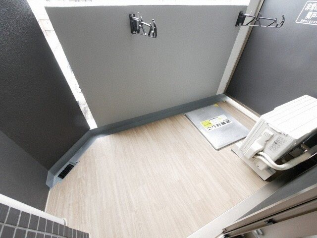 物件内観写真9　(陽当たり良好なバルコニーです)