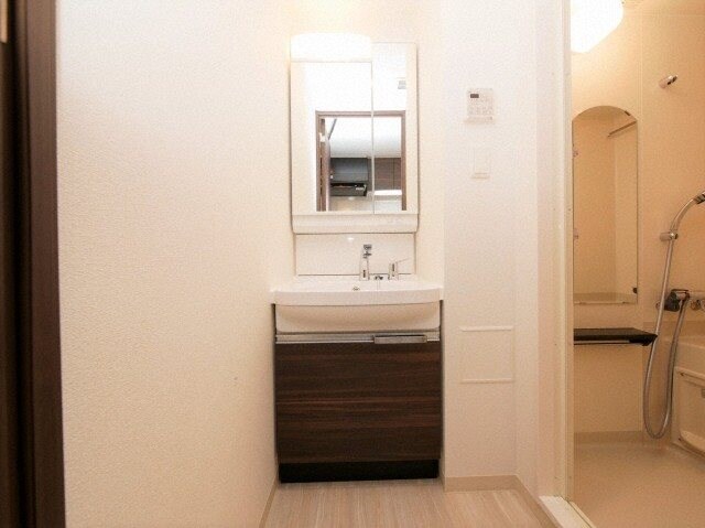 物件内観写真11　(洗面所です)