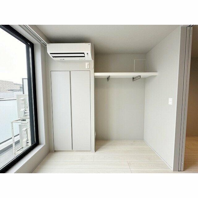 物件内観写真8　( )