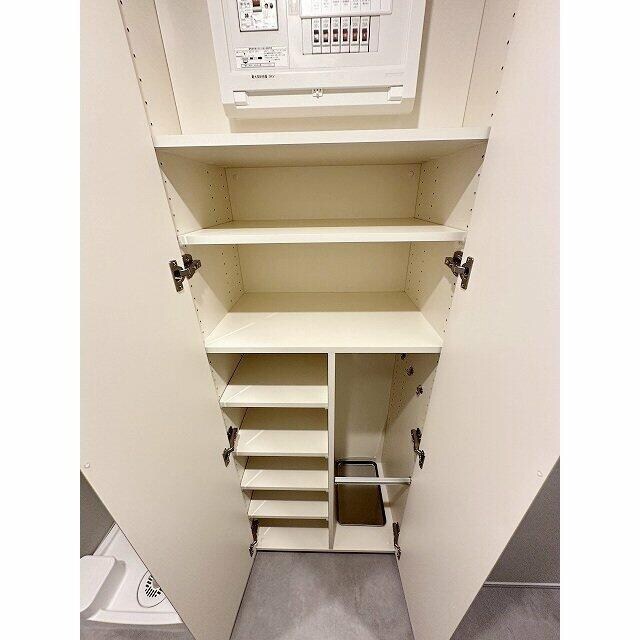 物件内観写真11　( )