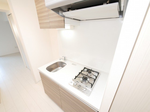 物件内観写真7　(コンパクトなキッチンで掃除もラクラク)