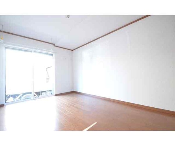 居室( )
