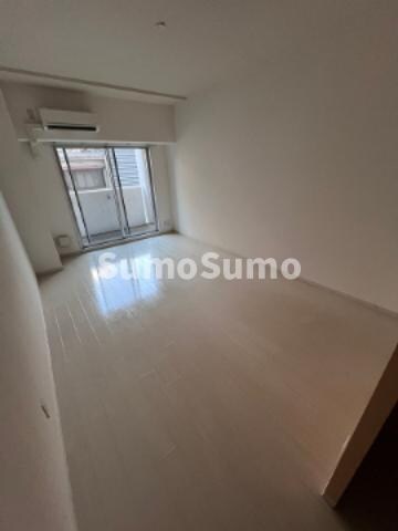 物件内観写真7　(おしゃれなリビングです)