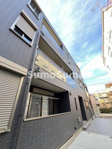 物件外観写真4　(外観もきれいです)