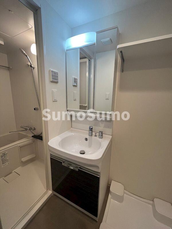 物件内観写真12　(使いやすい洗面所です)