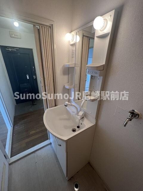 物件内観写真12　(洗面所です)