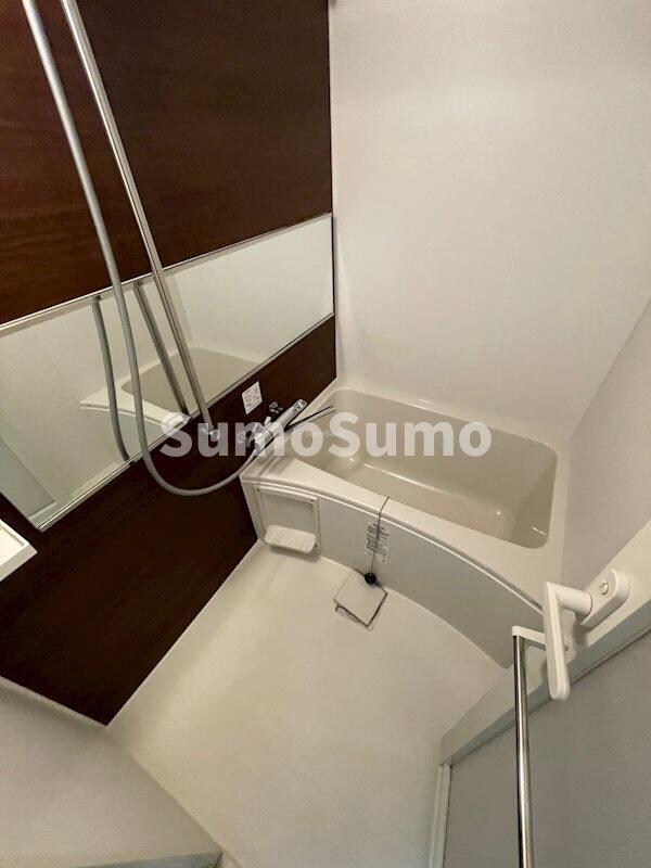 物件内観写真10　(きれいなお風呂です)