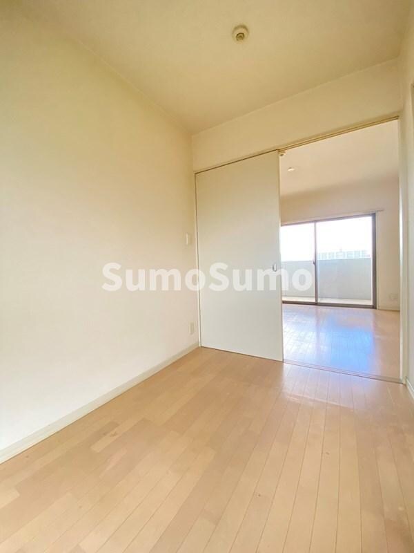 物件内観写真22　(ゆったり過ごせる居間です)