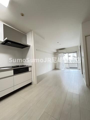 物件内観写真21　(おしゃれなリビングです)