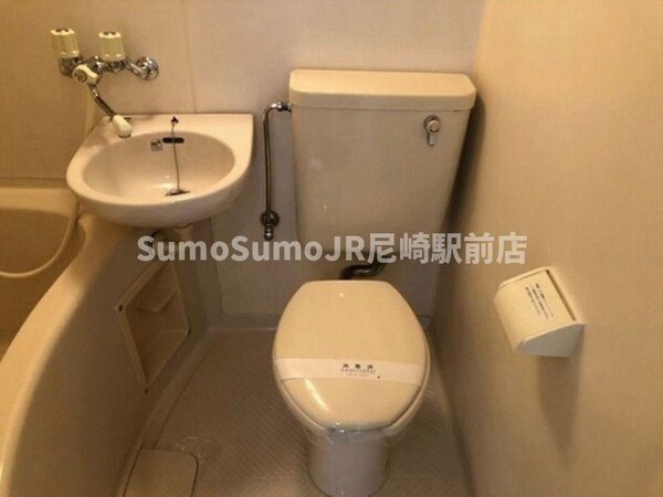 トイレ(清潔感のあるトイレです)