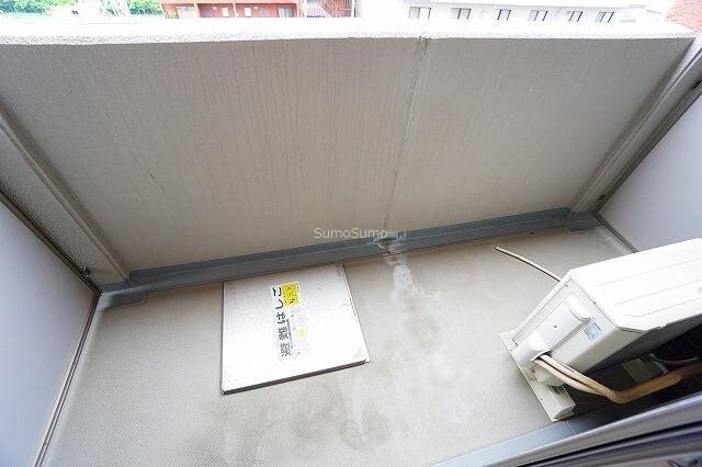 物件内観写真10　(陽当たり良好なバルコニーです)