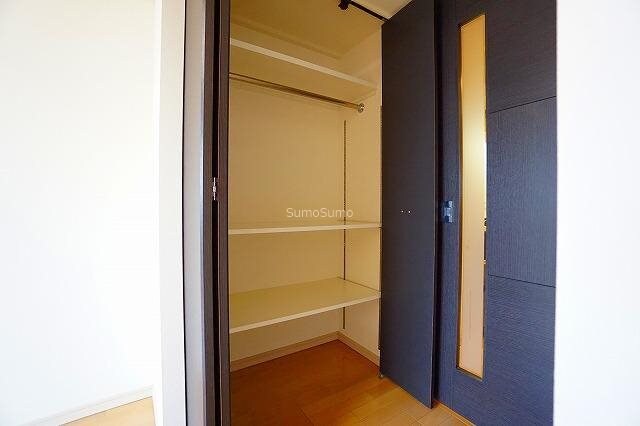 物件内観写真13　(大きなものも収納できそうです)