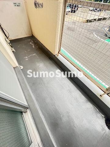 物件内観写真11　(広々としたバルコニーです)