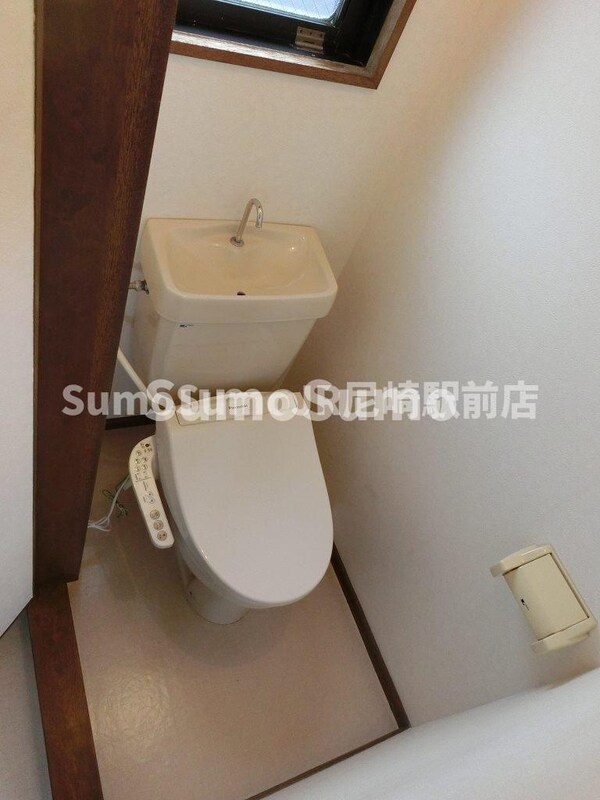 トイレ(ゆったりとした空間のトイレです)