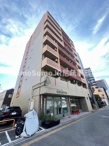 物件外観写真1　(おしゃれな外観です)