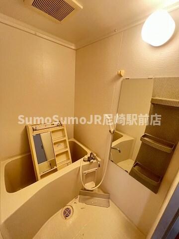 物件内観写真8　(きれいなお風呂です)