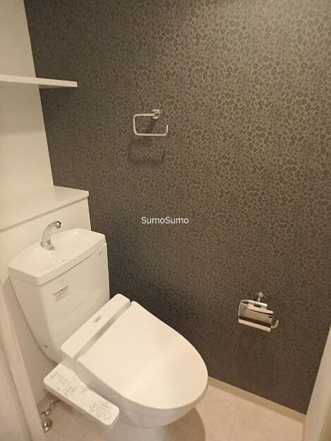 物件内観写真8　(シンプルで使いやすいトイレです)