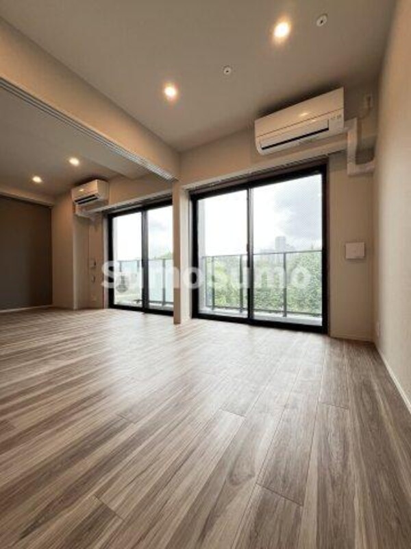 居室(ゆったりとしたリビングです)