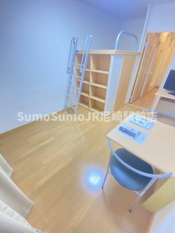 居室(ゆったりとしたリビングです)