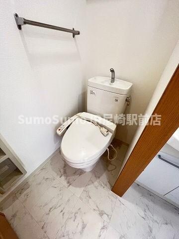 物件内観写真12　(落ち着いたトイレです)