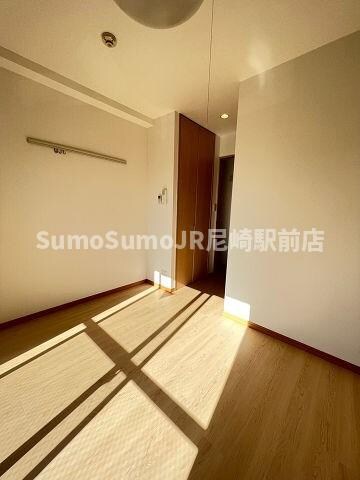 物件内観写真17　(居間です)