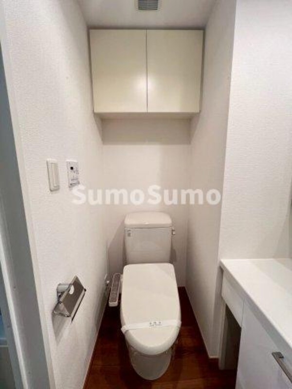 トイレ(清潔感のあるトイレです)