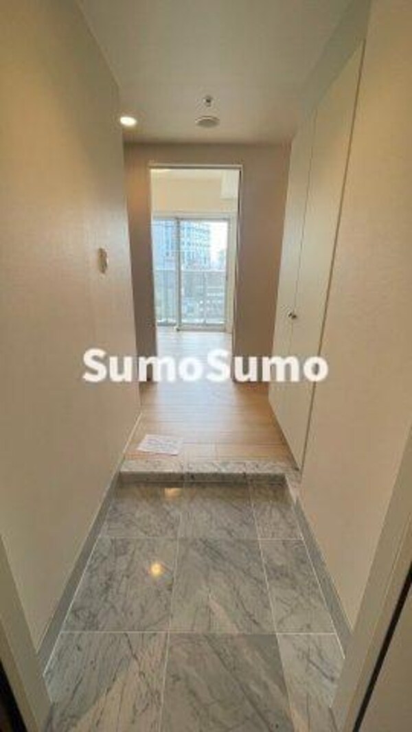 玄関(きれいな玄関です)