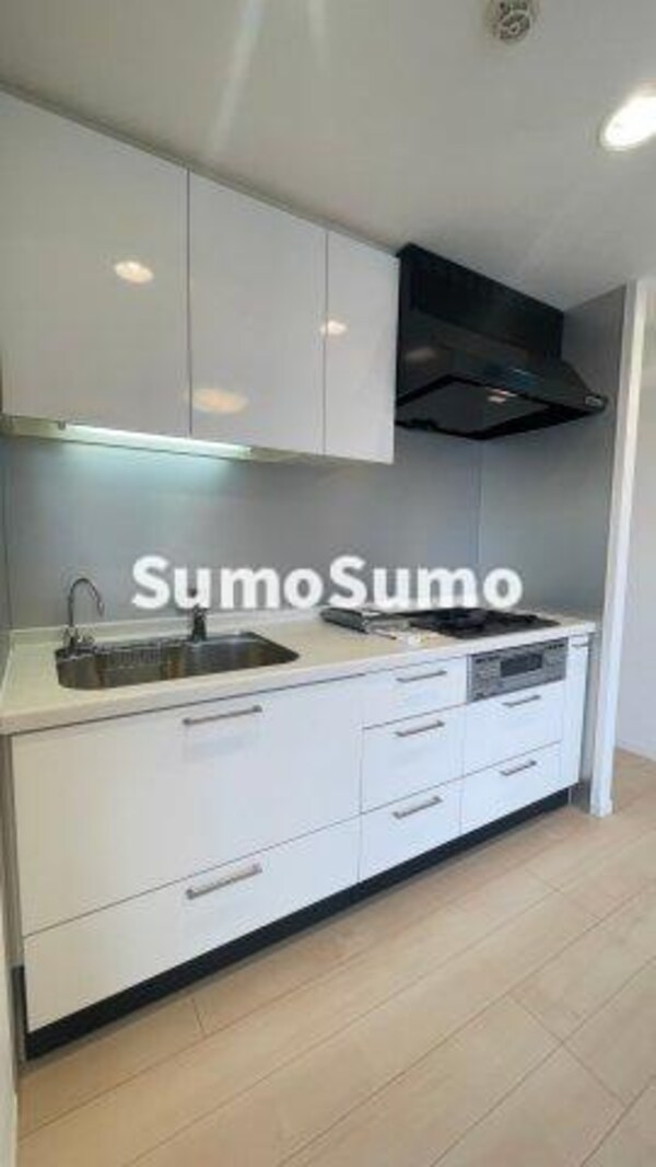 キッチン(キッチンです)