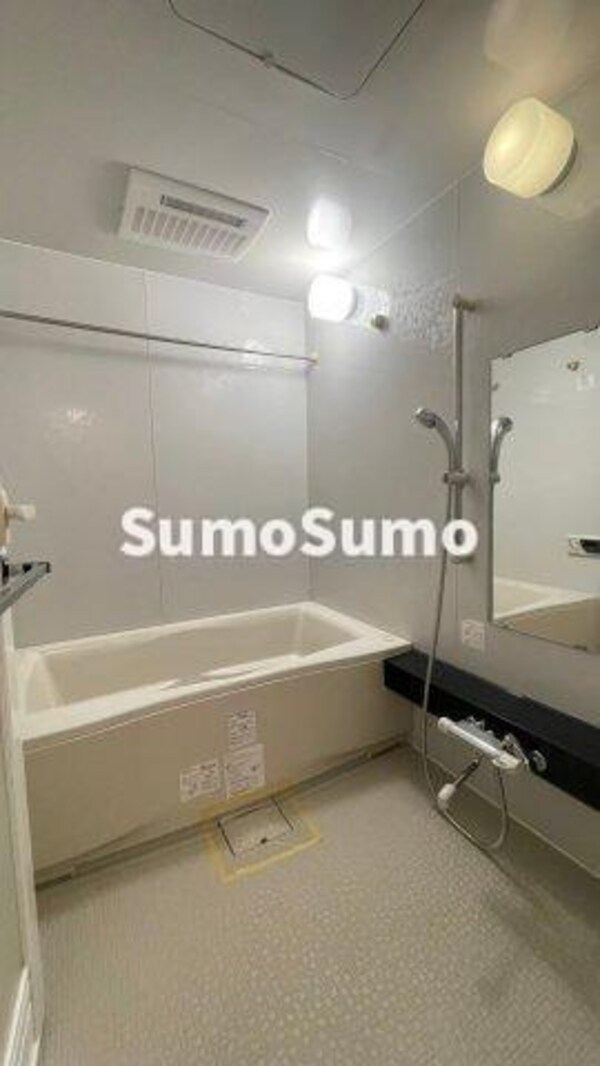 浴室(お風呂で日々の疲れを落としましょう)