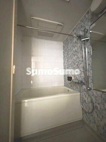 物件内観写真8　(きれいなお風呂です)