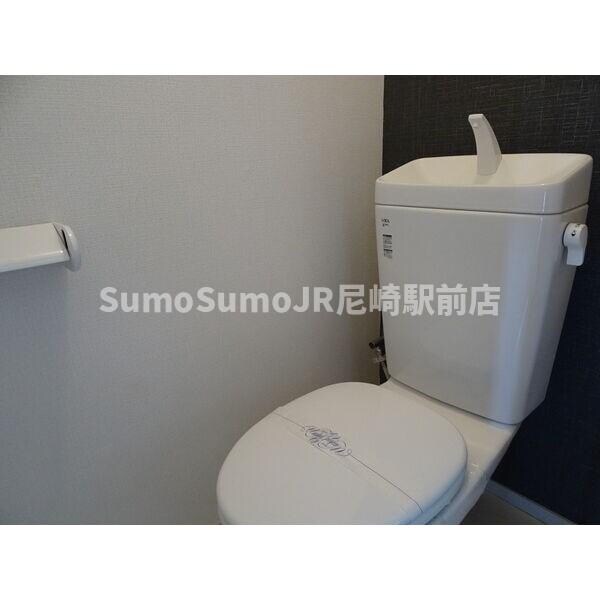 物件内観写真9　(清潔感のあるトイレです)