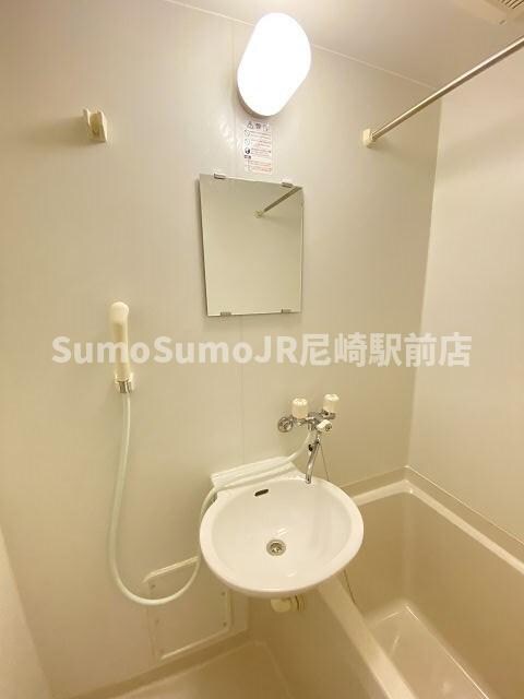 物件内観写真12　(洗面所です)