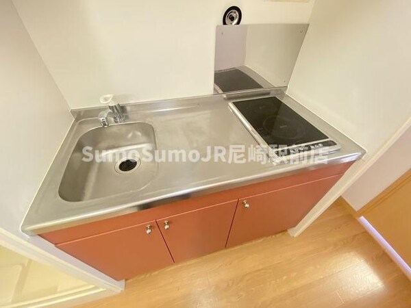 キッチン(キッチンでお料理をお楽しみください)