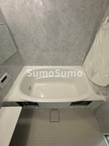 物件内観写真16　(日々の疲れを癒すお風呂付です)